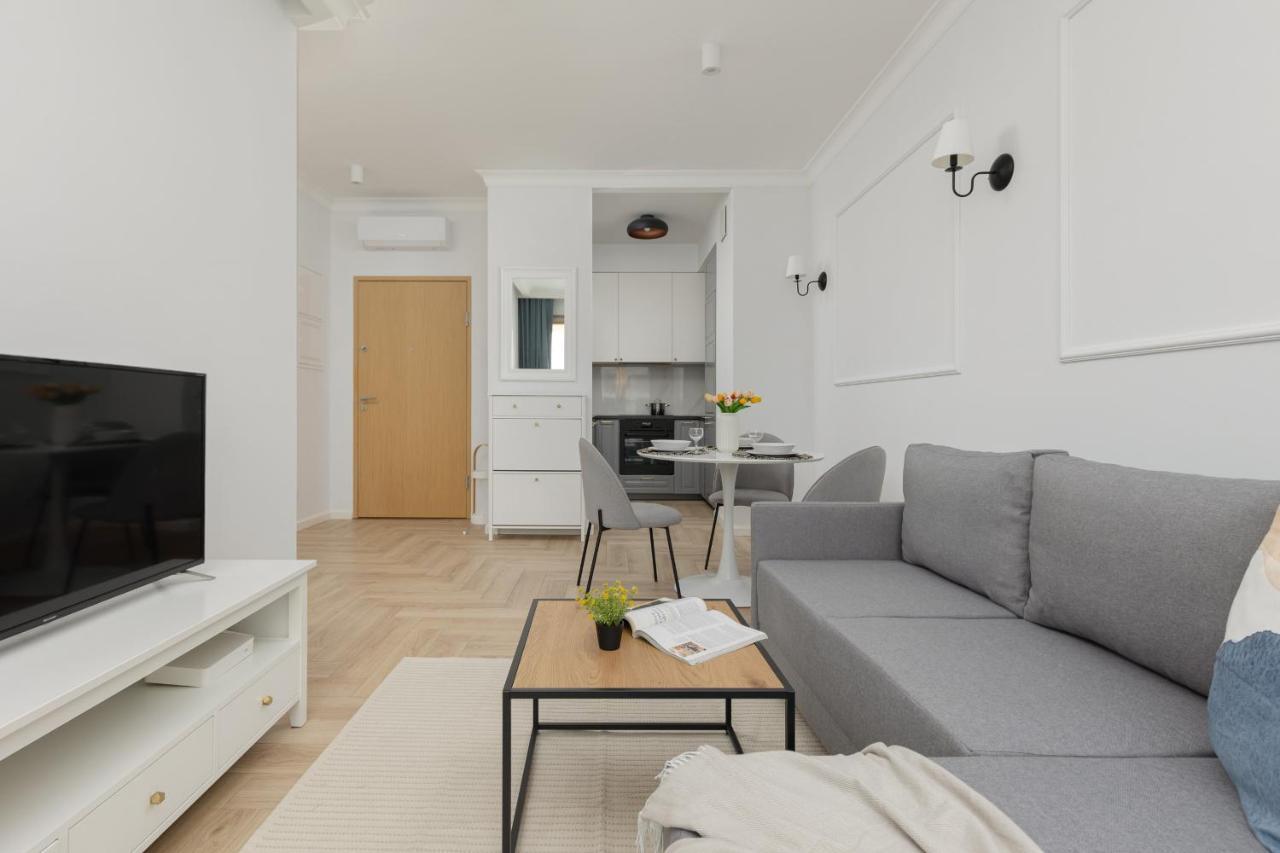 Stylish Apartment Kolejowa & Parking & Balcony By Noclegi Renters Warszawa Eksteriør bilde